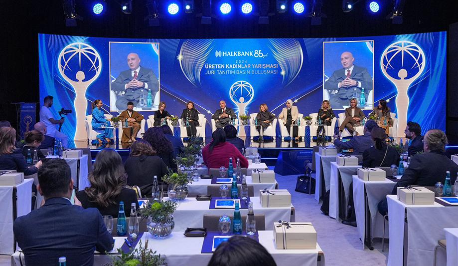 Halkbank’ın her yıl gerçekleştirdiği Üreten Kadınlar Yarışması’nın bu yılki juri üyeleri arasında Başkanımız Nilüfer Bulut ve YK üyemiz Esin Güral Argat’da yer aldı.